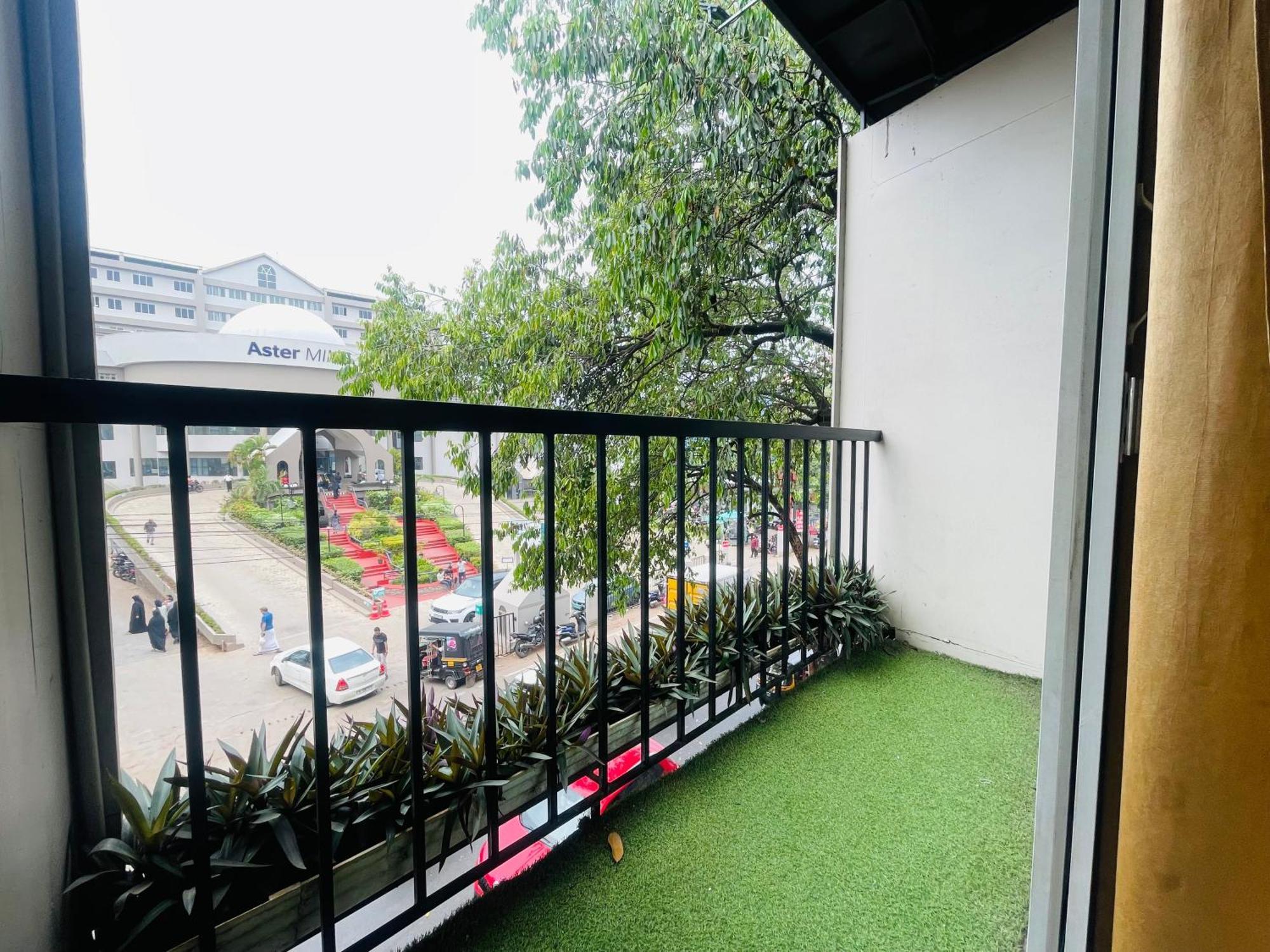 Rio Rooms Mims Calicut Esterno foto